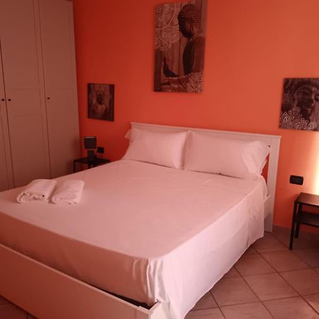 Appartamento Colonne 14 30 Parma Bagian luar foto
